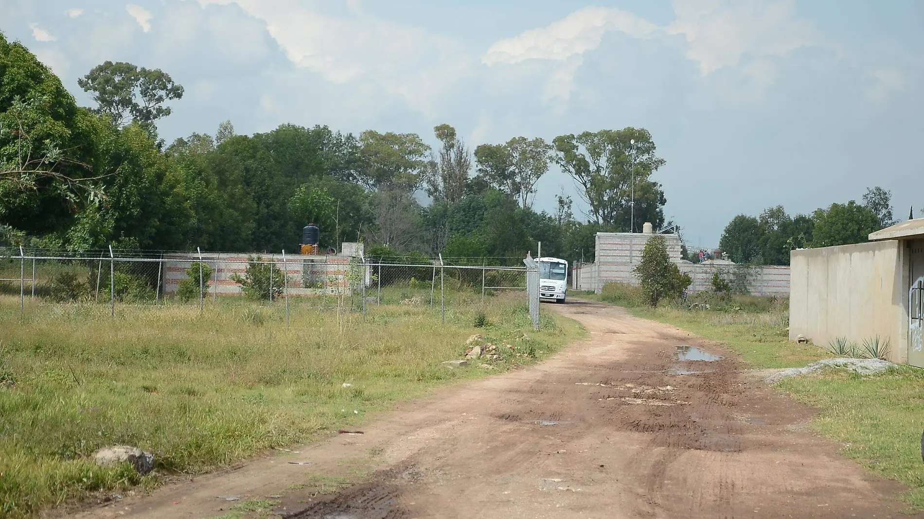 Requieren que se amplié el servicio de energía eléctrica. Foto Jacob Cabello